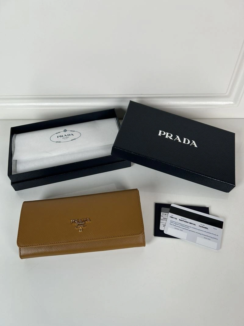 Supportive Prada Wallets Purse 60723