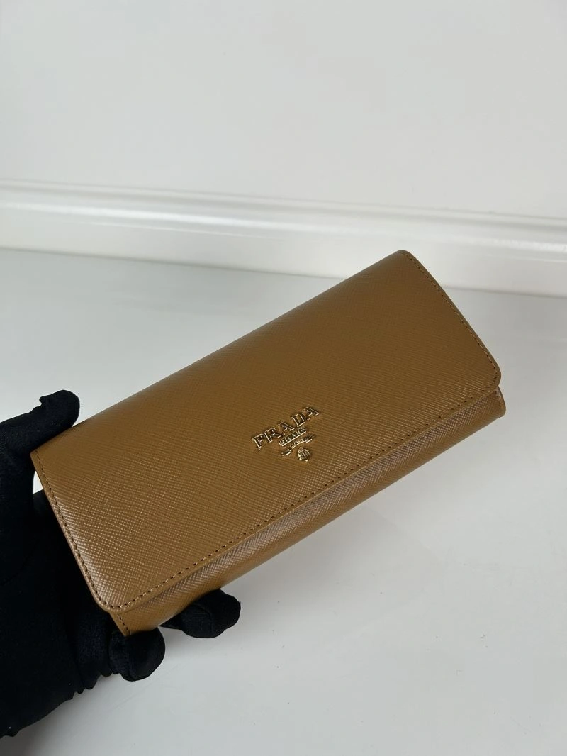 Supportive Prada Wallets Purse 60723