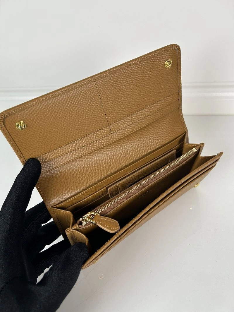 Supportive Prada Wallets Purse 60723