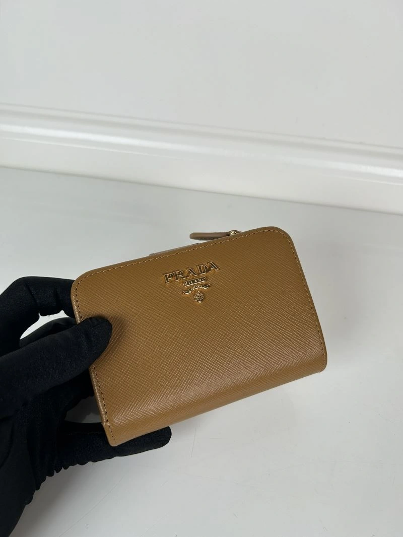 Prada Wallets Purse Sleek 60722
