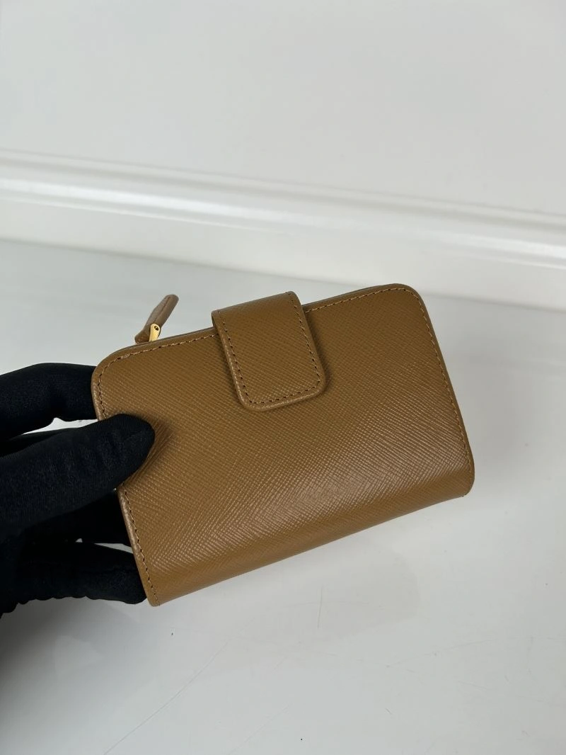 Prada Wallets Purse Sleek 60722