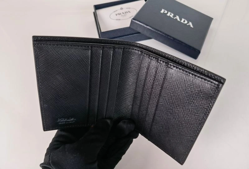 Prada Wallets Purse FreshLook 60758