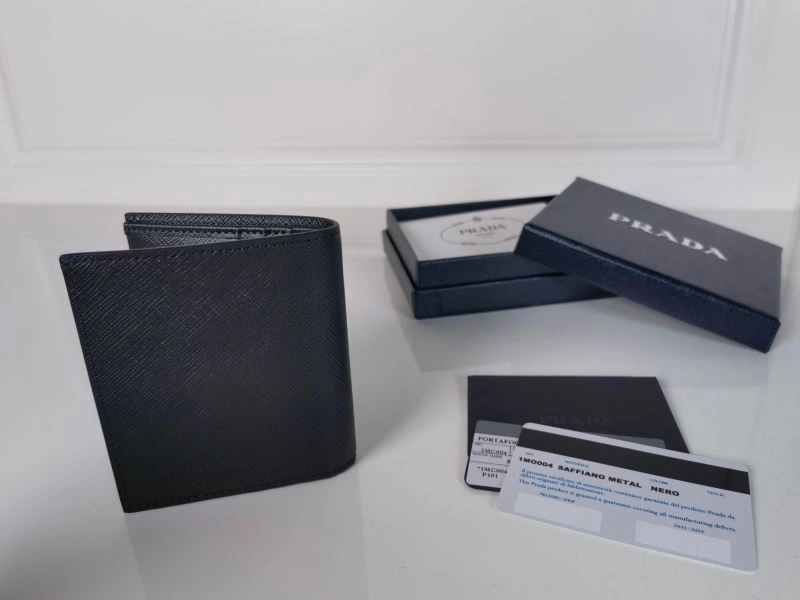 Prada Wallets Purse FreshLook 60758