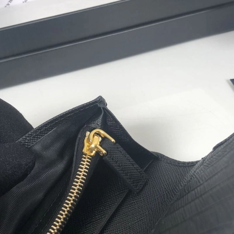 Prada Wallets Purse FastDry 60713