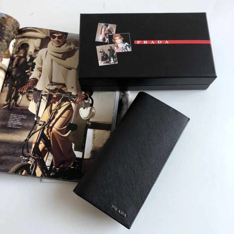 Compact Prada Wallets Purse 60712