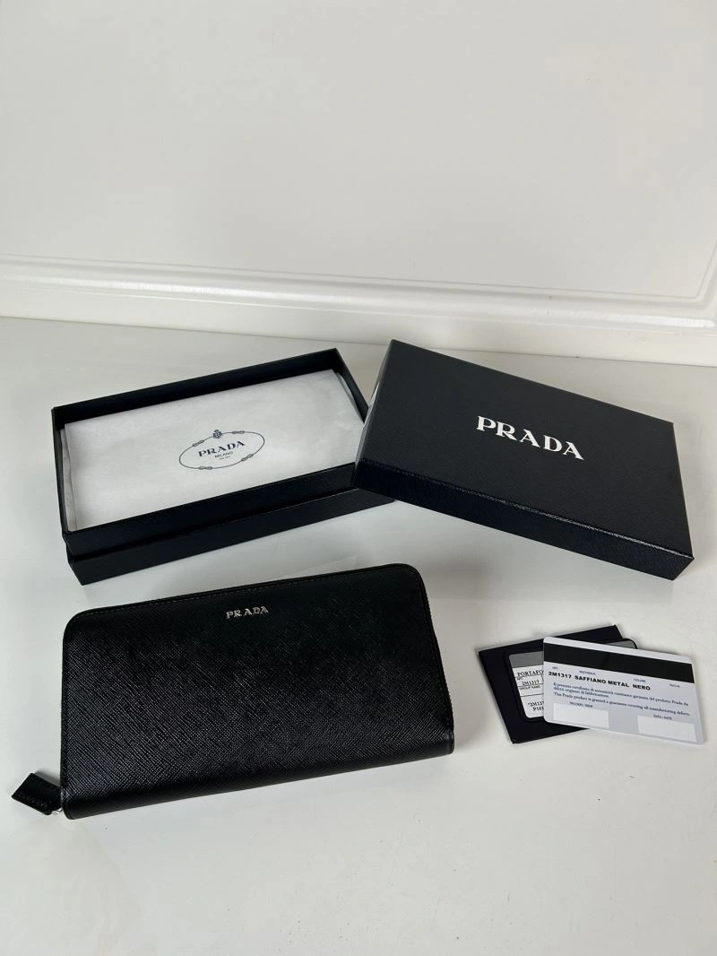 Prada Wallets Purse Contemporary 60735