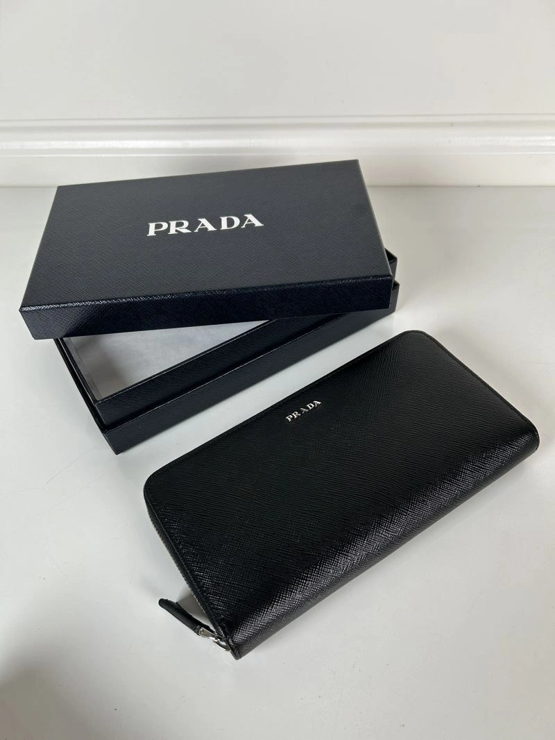 Prada Wallets Purse Contemporary 60735