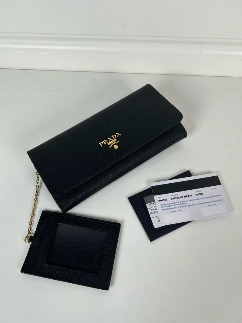 Prada Wallets Purse WaterResistant 60709