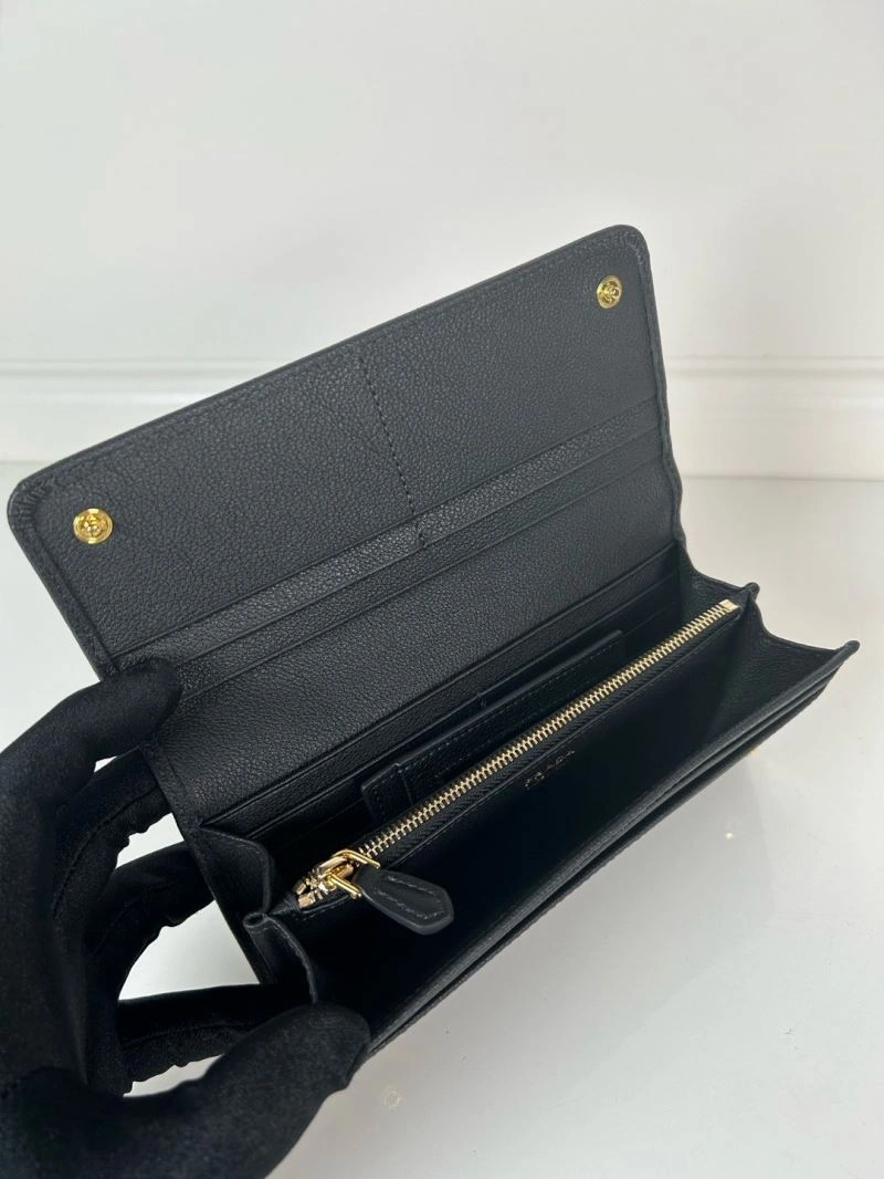 Prada Wallets Purse WaterResistant 60709