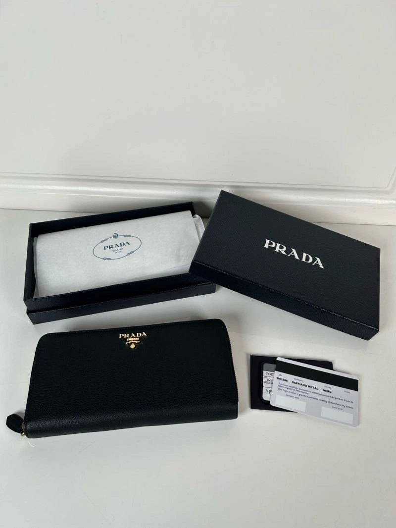Prada Wallets Purse Cozy 60703
