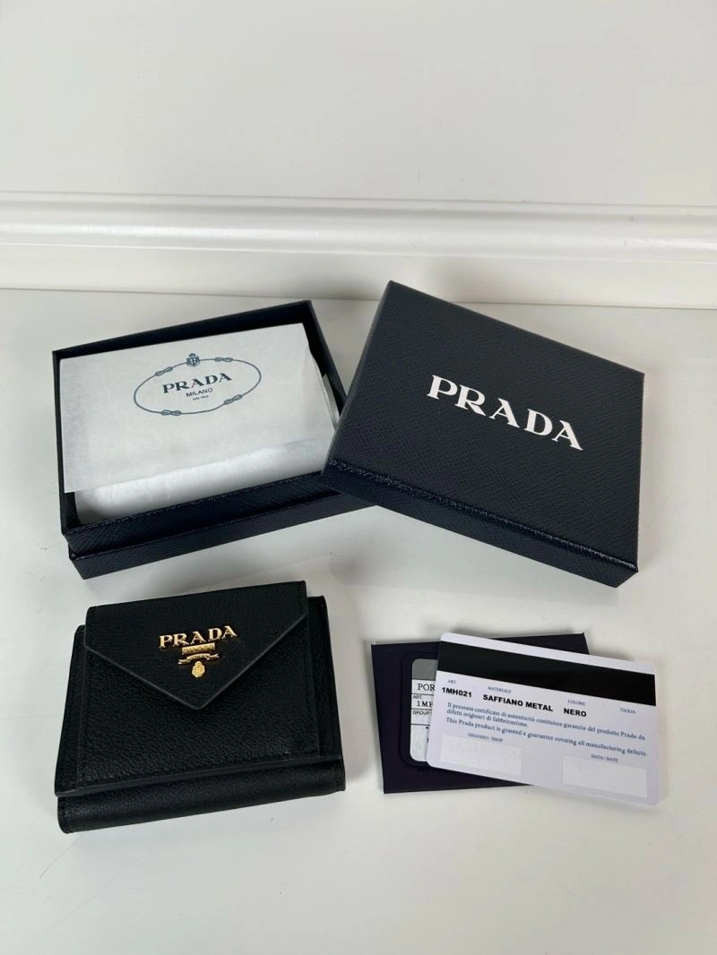 Contemporary Prada Wallets Purse 60700