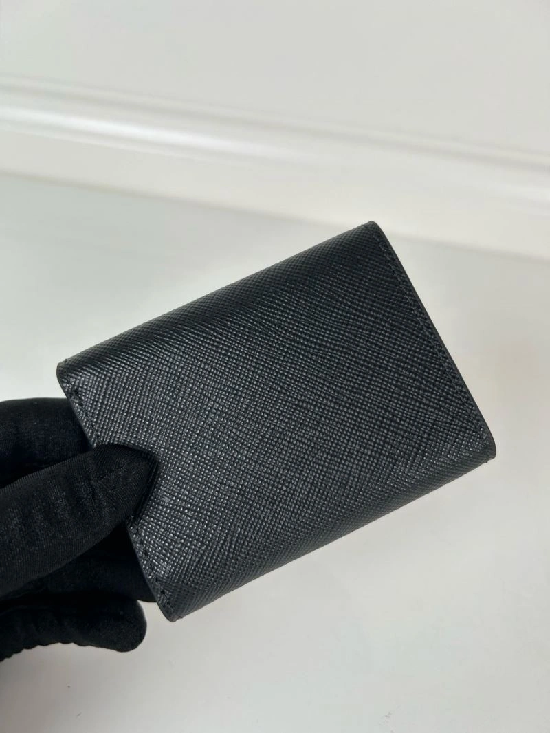 Prada Wallets Purse UrbanChic 60743