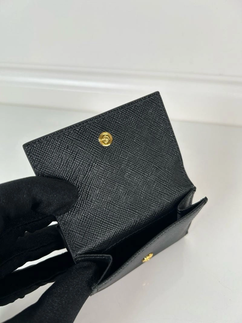 Prada Wallets Purse UrbanChic 60743