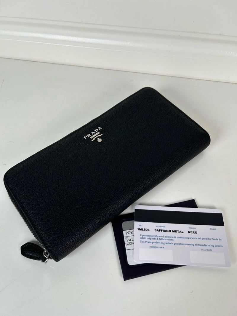 Prada Wallets Purse SunProtective 60705