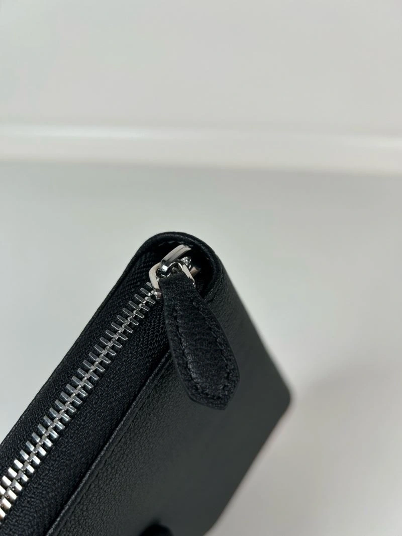 Prada Wallets Purse SunProtective 60705