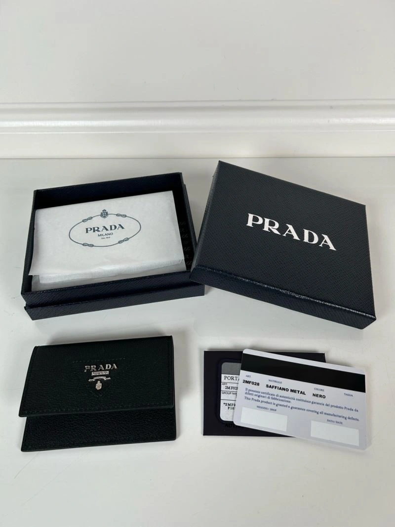Prada Wallets Purse Lightweight 60686