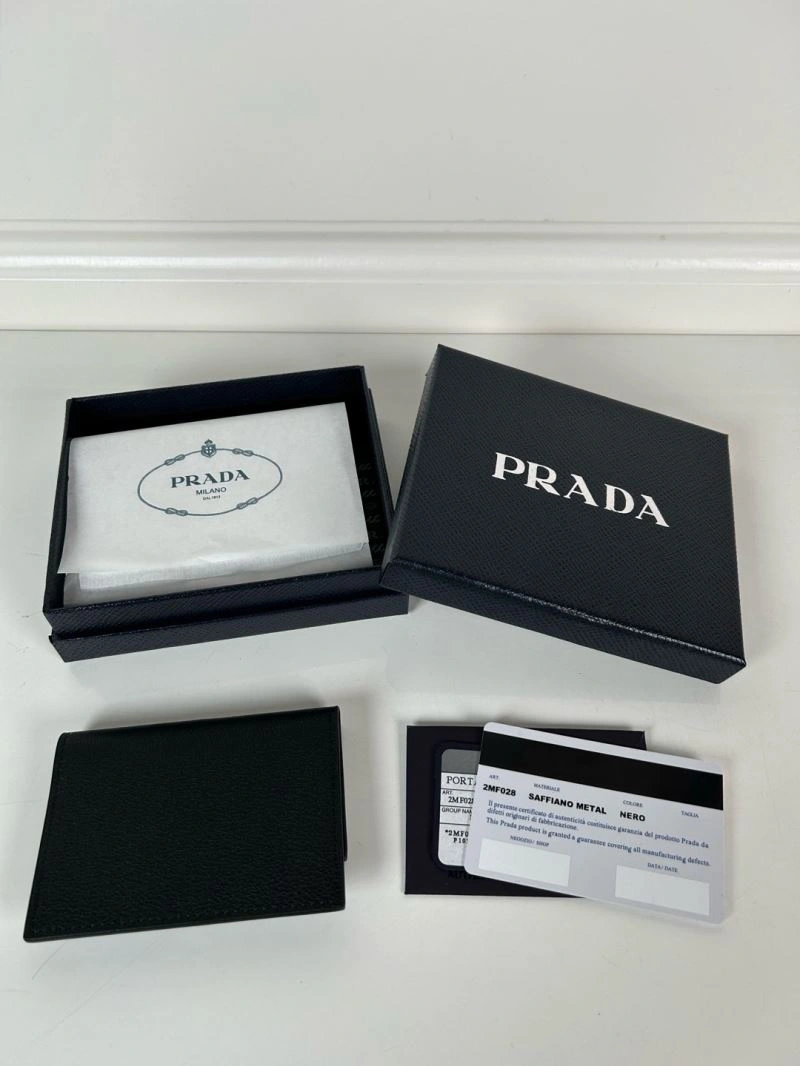 Prada Wallets Purse Lightweight 60686