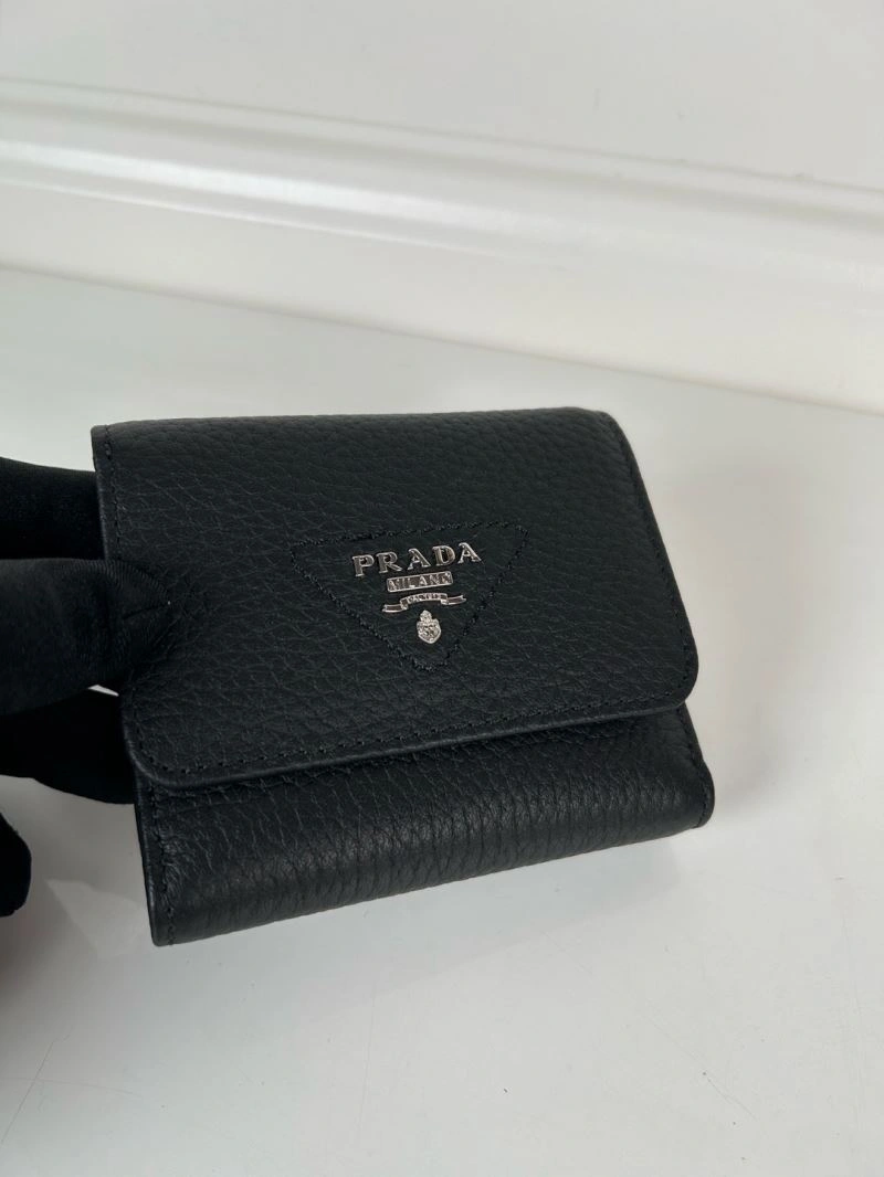 Prada Wallets Purse Attractive 60684