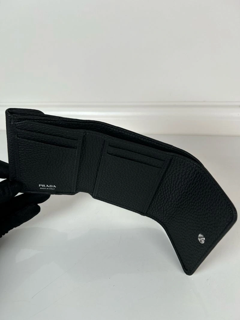 Prada Wallets Purse Attractive 60684