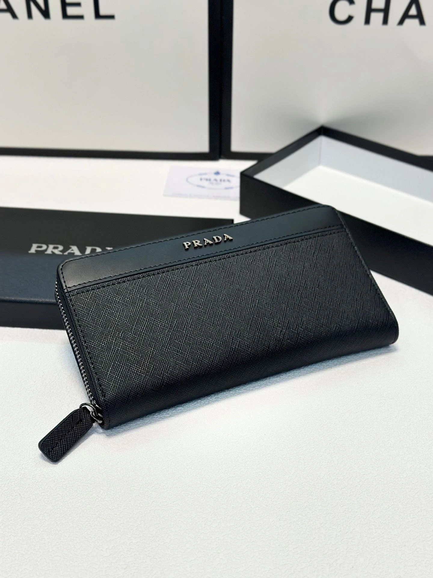 Classic Prada Wallets Purse 92311