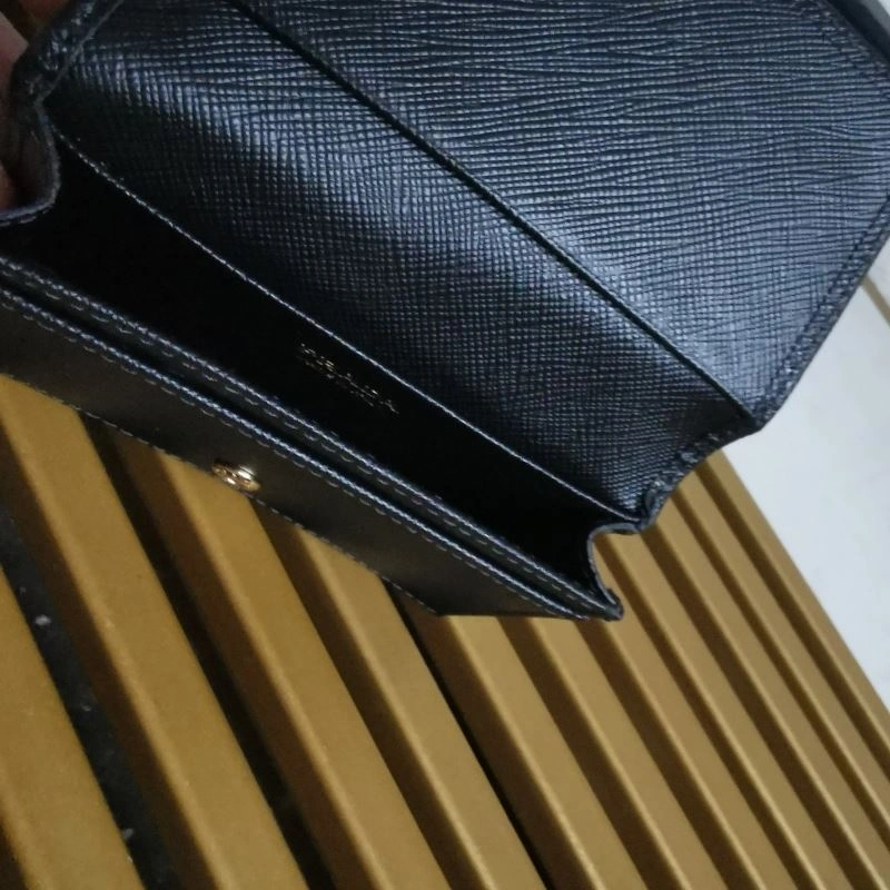 OdorResistant Prada Wallets Purse 60670