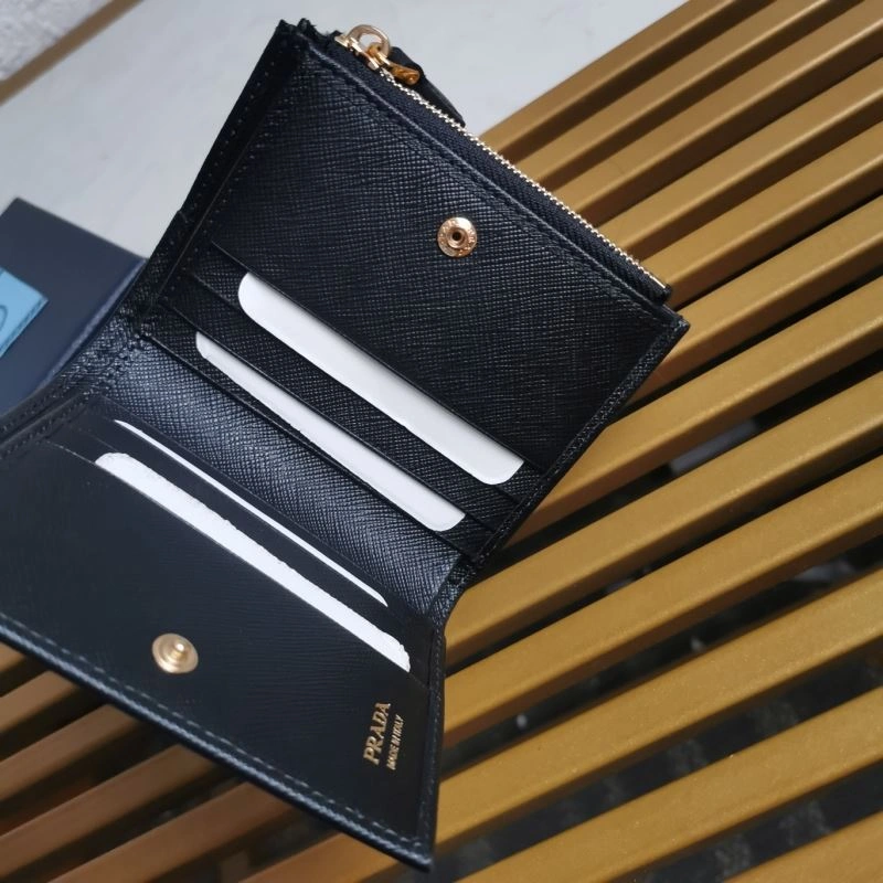 Prada Wallets Purse Lightweight 60628