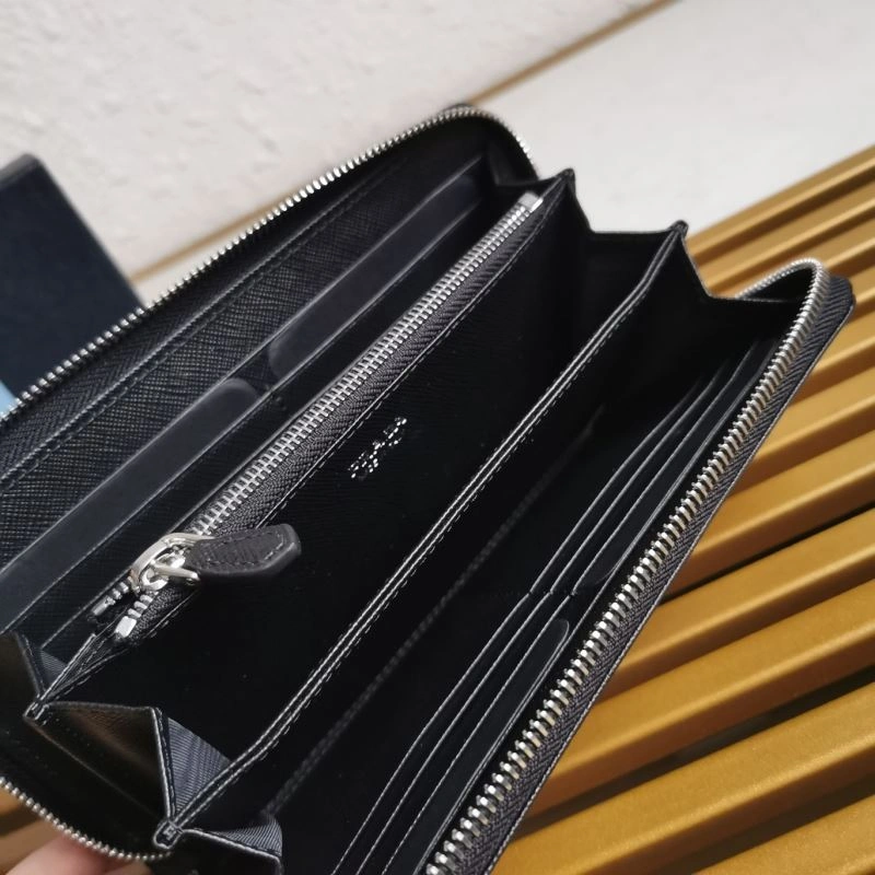 Prada Wallets Purse Casual 60660