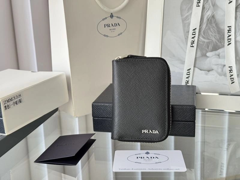 Prada Wallets Purse Attractive 65985