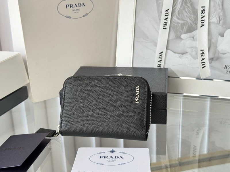 Prada Wallets Purse Attractive 65985