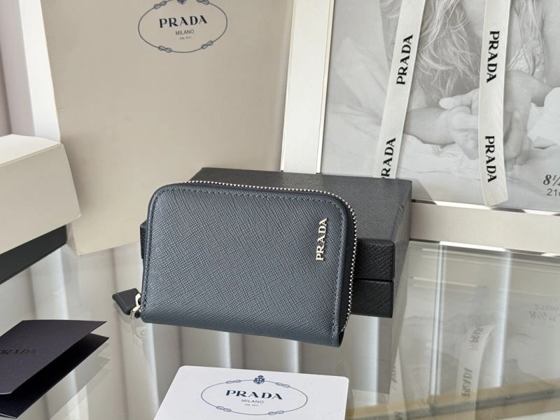 Neat Prada Wallets Purse 65987
