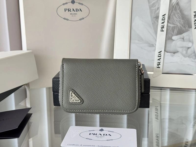 Prada Wallets Purse Lightweight 65978