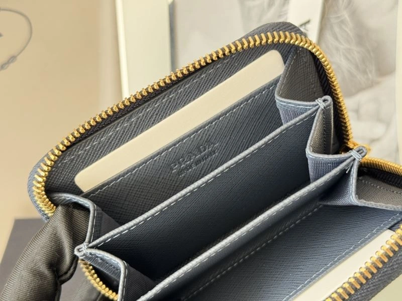 Prada Wallets Purse Trendy 65970