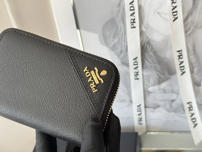 Prada Wallets Purse Lightweight 65969