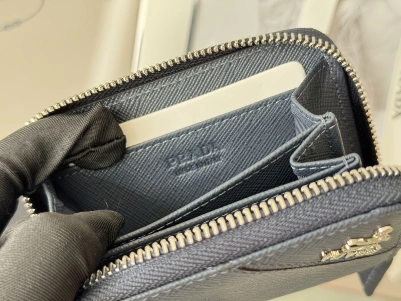 Prada Wallets Purse Classic 66014
