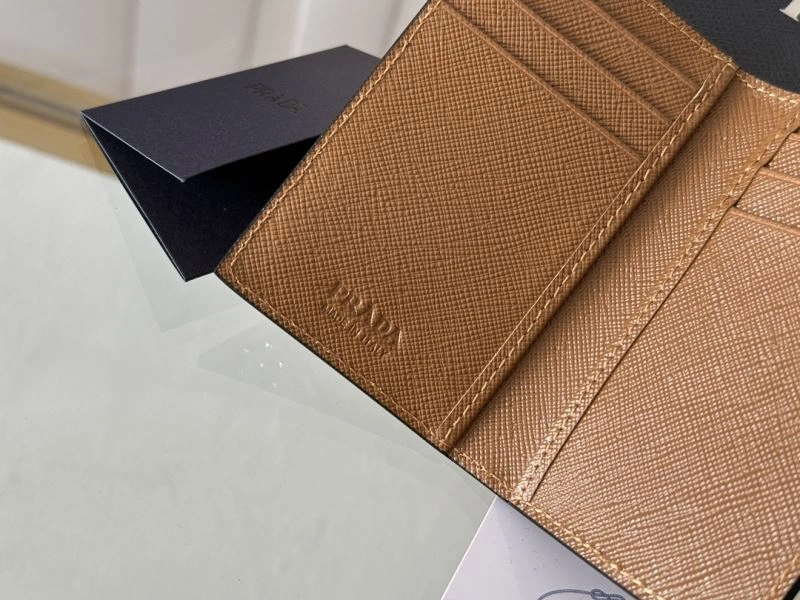 Prada Wallets Purse Practical 65973
