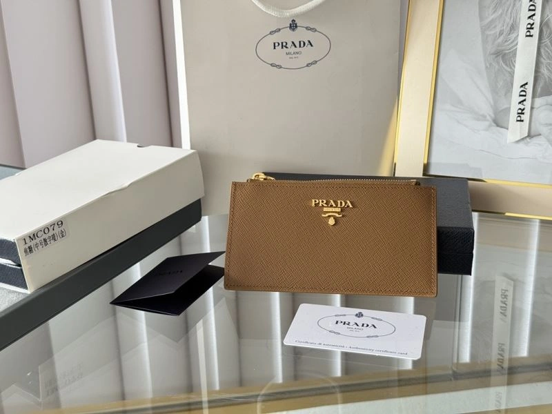 Prada Wallets Purse Seasonal 65996