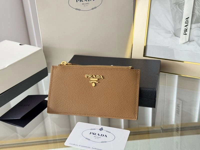 Prada Wallets Purse Seasonal 65996