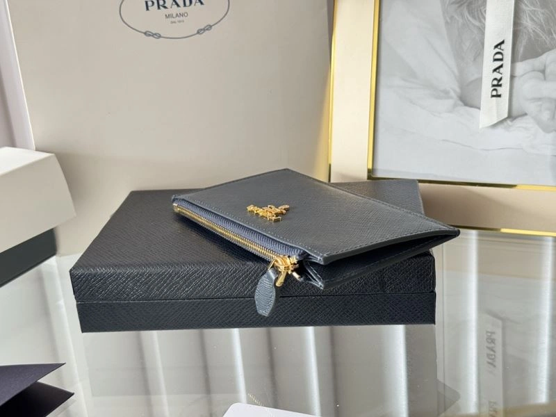 Classic Prada Wallets Purse 65960