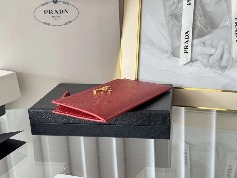 Prada Wallets Purse FashionForward 65964