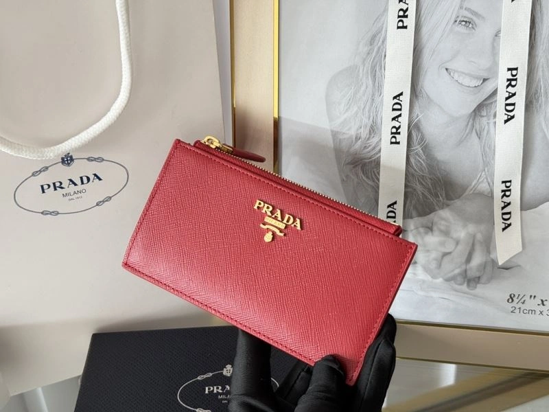 Prada Wallets Purse FashionForward 65964