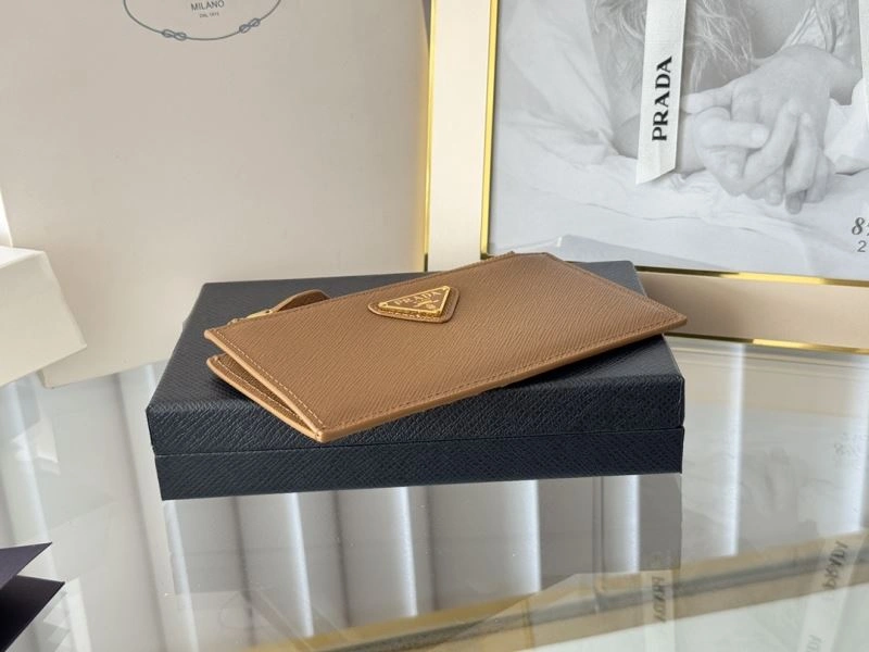 Trendsetting Prada Wallets Purse 65954