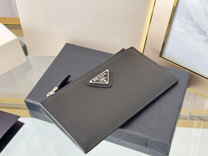 Prada Wallets Purse Resilient 65947