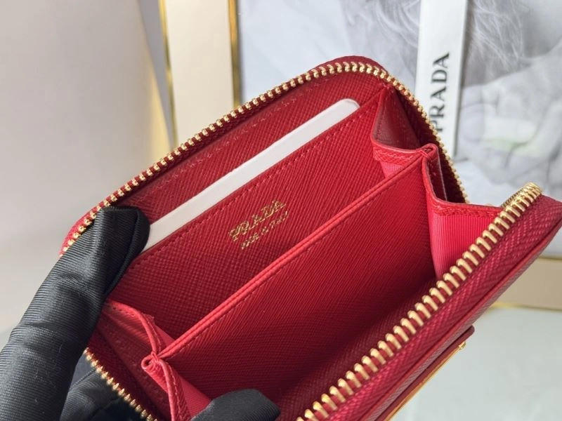 SmoothTexture Prada Wallets Purse 65936