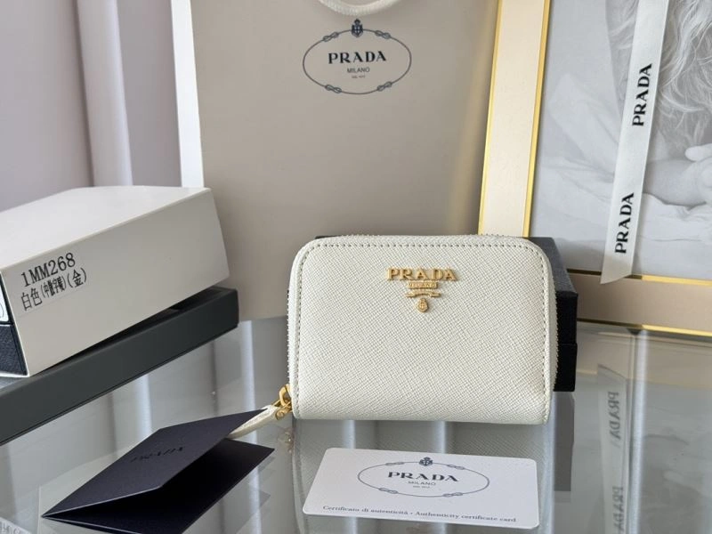 Prada Wallets Purse Stylish 65941