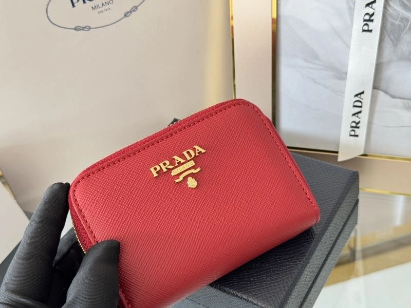 Prada Wallets Purse Bright 65932