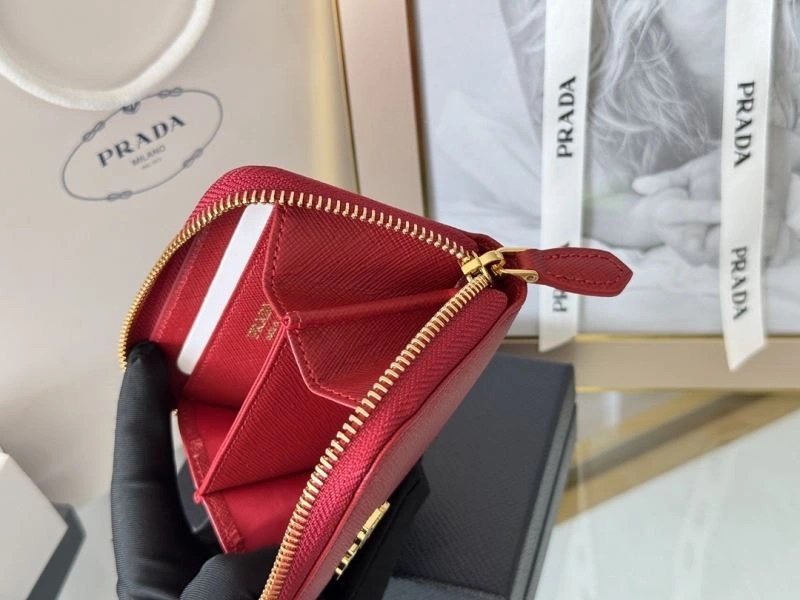 Prada Wallets Purse Bright 65932