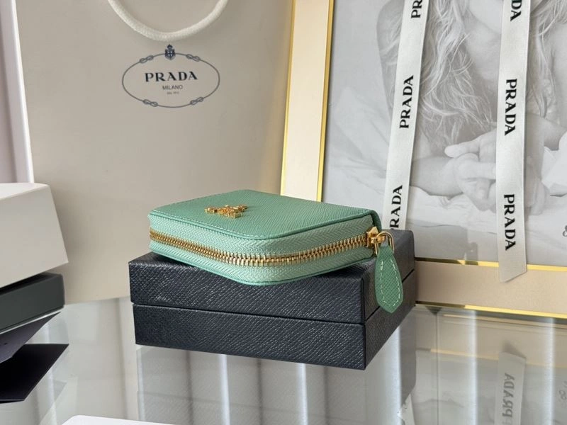 Prada Wallets Purse Timeless 65935