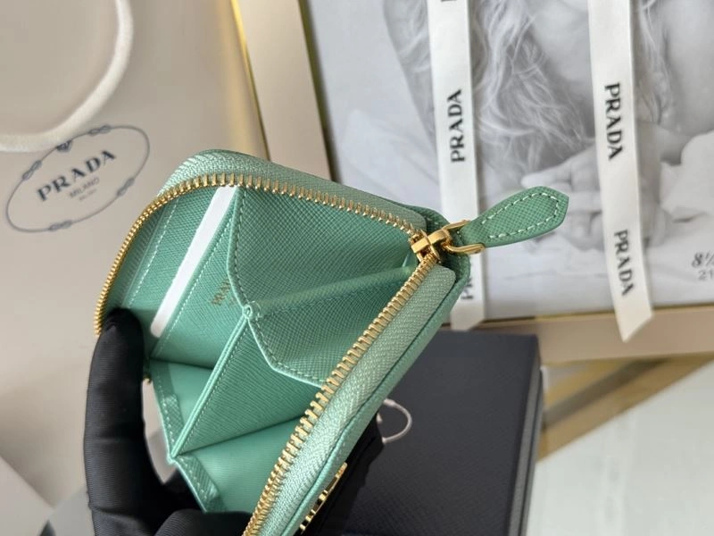 Prada Wallets Purse Timeless 65935