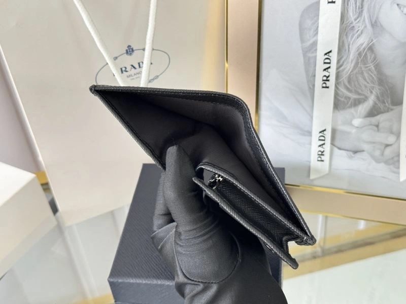 Prada Wallets Purse Breathable 65923