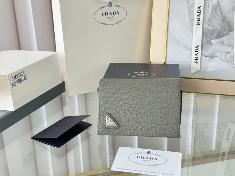 Casual Prada Wallets Purse 65966